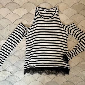 Splendid off shoulder stripe and lace M new